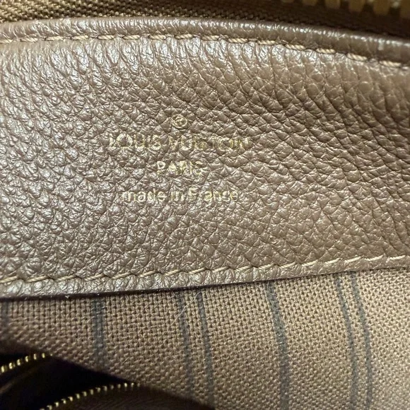 Louis Vuitton Empreinte Suede Audacieuse PM Ombré - Picture 10 of 11